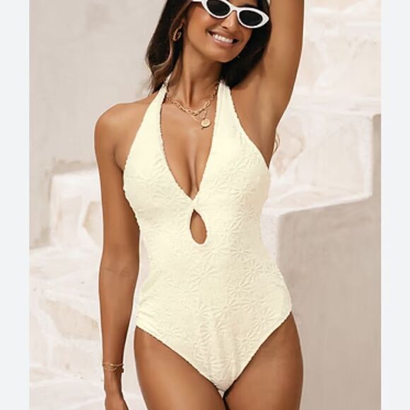 Cupshe Plunge Halter Cutout One Piece Swimsuit Cream Women’s Medium - Picture 1 of 4